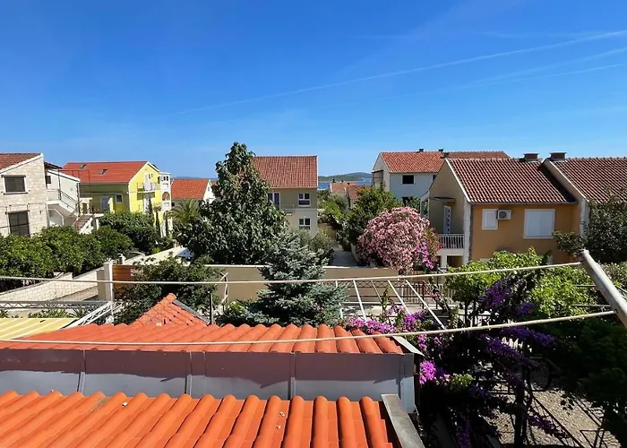 Slavonija 아파트 *