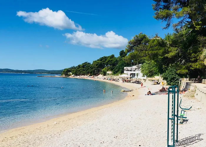 Slavonija 아파트 *